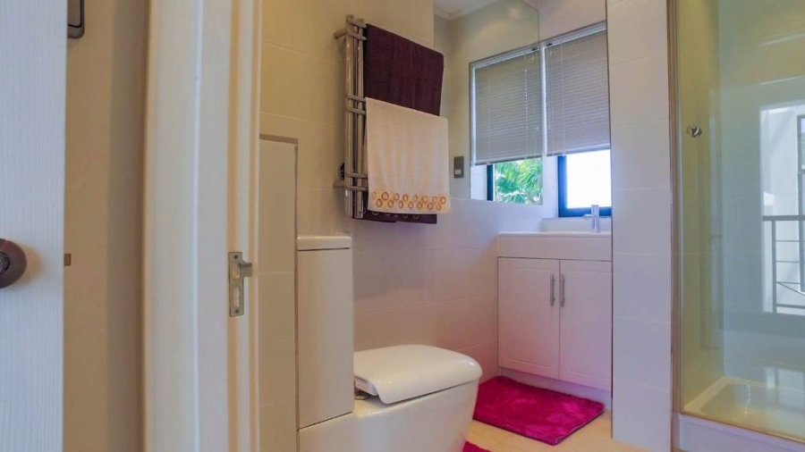 To Let 4 Bedroom Property for Rent in Plattekloof Western Cape